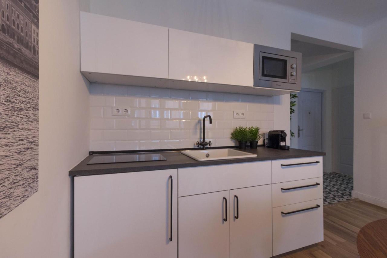 Standard Apartment By Hi5 - Madach Будапеща Екстериор снимка